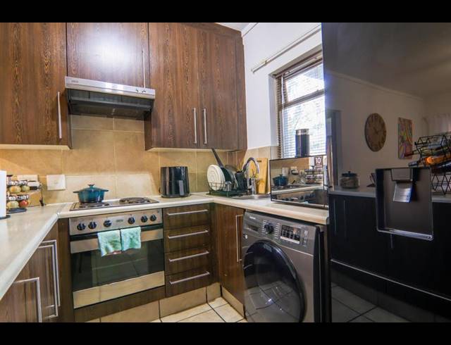 1 BEDROOM APARTMENT FOR SALE IN PAULSHOF